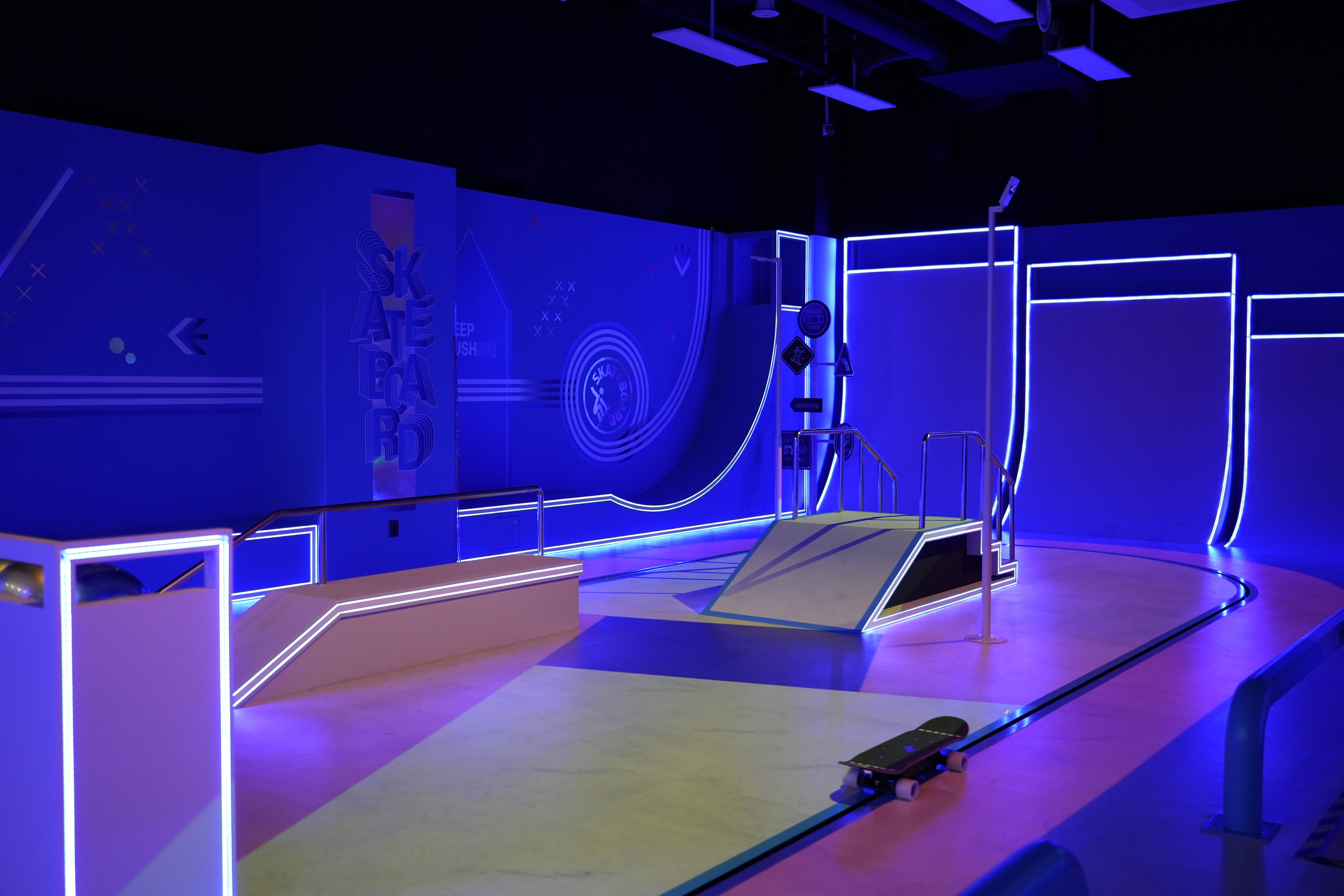 스케이트 보드 레일